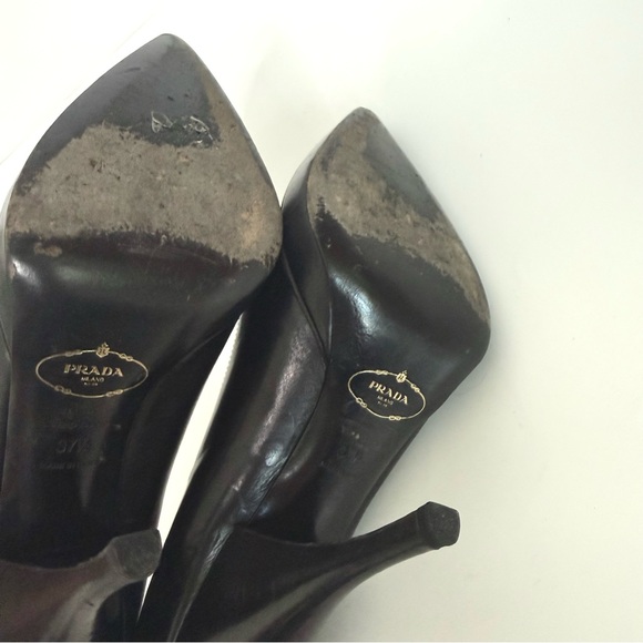 Prada Black Pointed Toe Platform Heels 37.5 - Picture 10 of 11